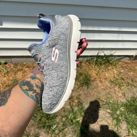 Skechers Women's Summits Quick Getaway Grey Memory Foam Sneakers Shoe Size 7 - Picture 9 of 13